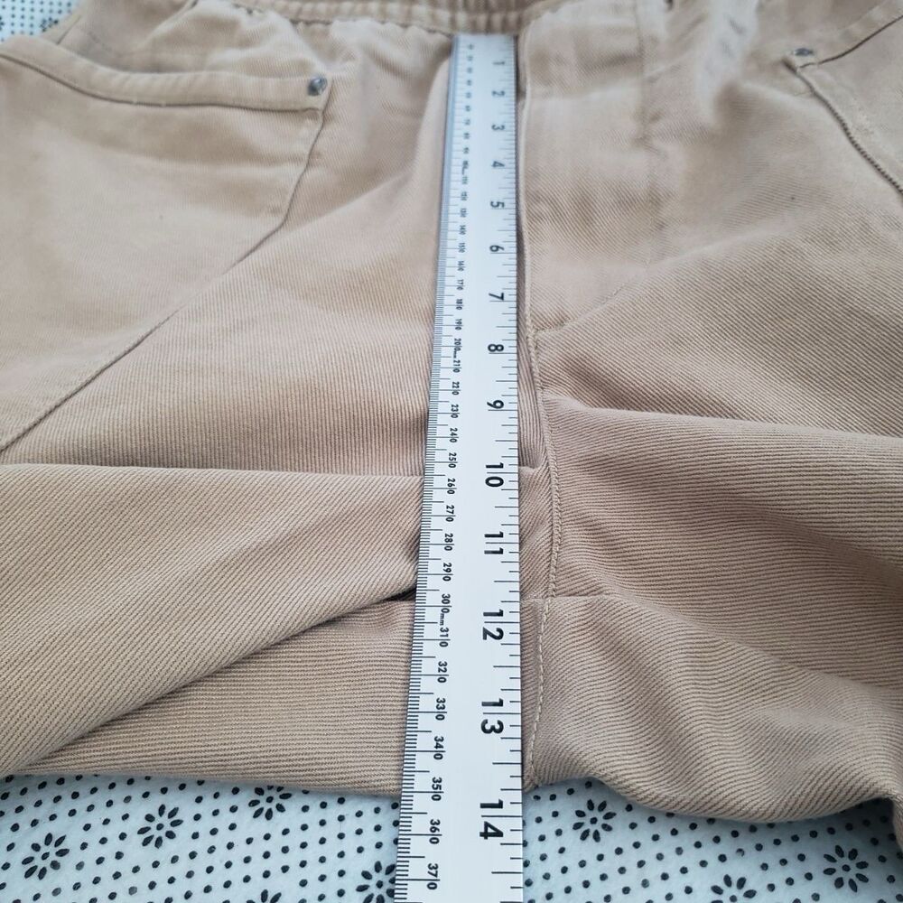Nike Life Men's Size L Premium Twill Multi Pockets Cargo Pants Khaki HJ0643-297 - Picture 6 of 12